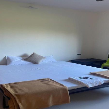 Scarlet Resort Alibag Bagian luar foto