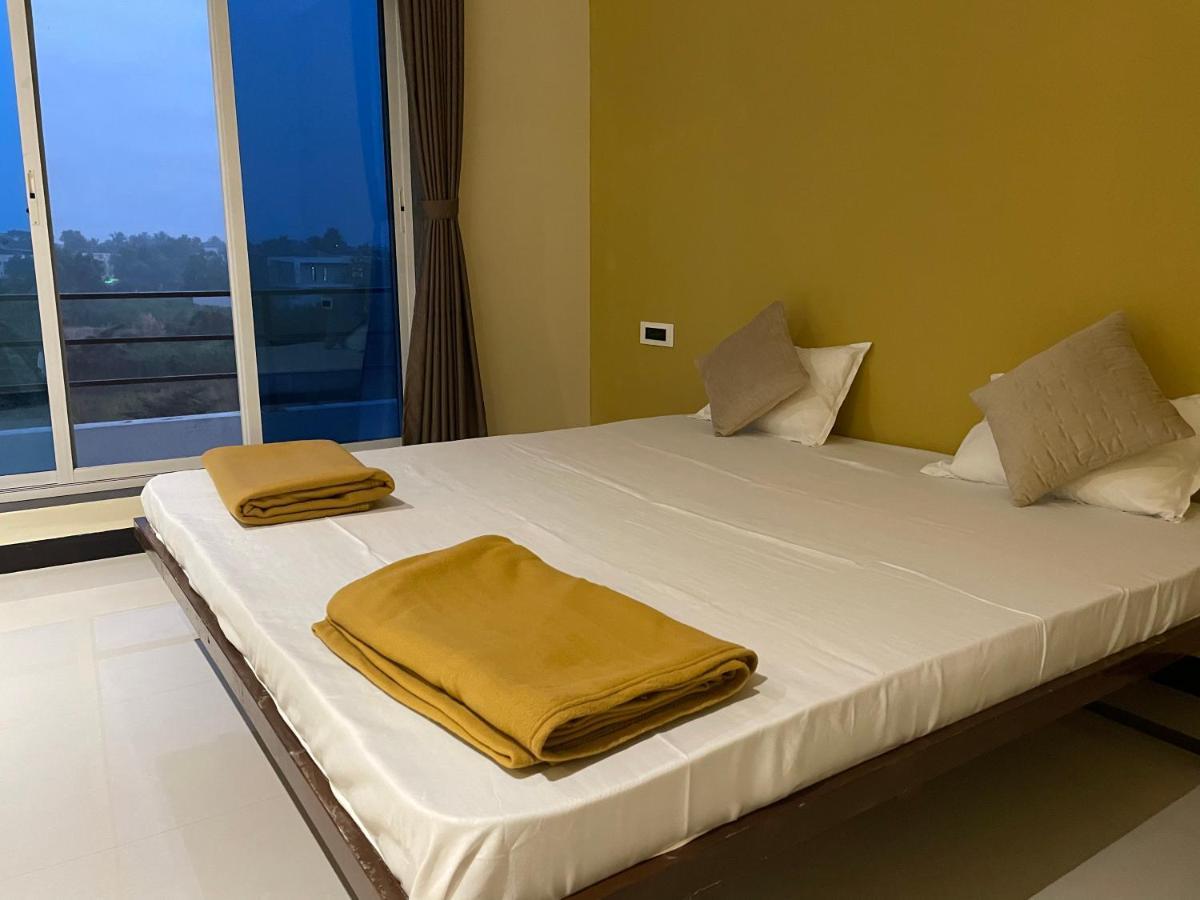 Scarlet Resort Alibag Bagian luar foto