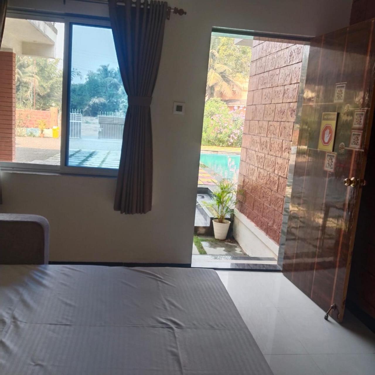 Scarlet Resort Alibag Bagian luar foto