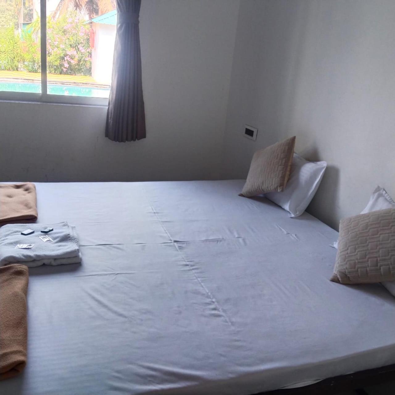 Scarlet Resort Alibag Bagian luar foto