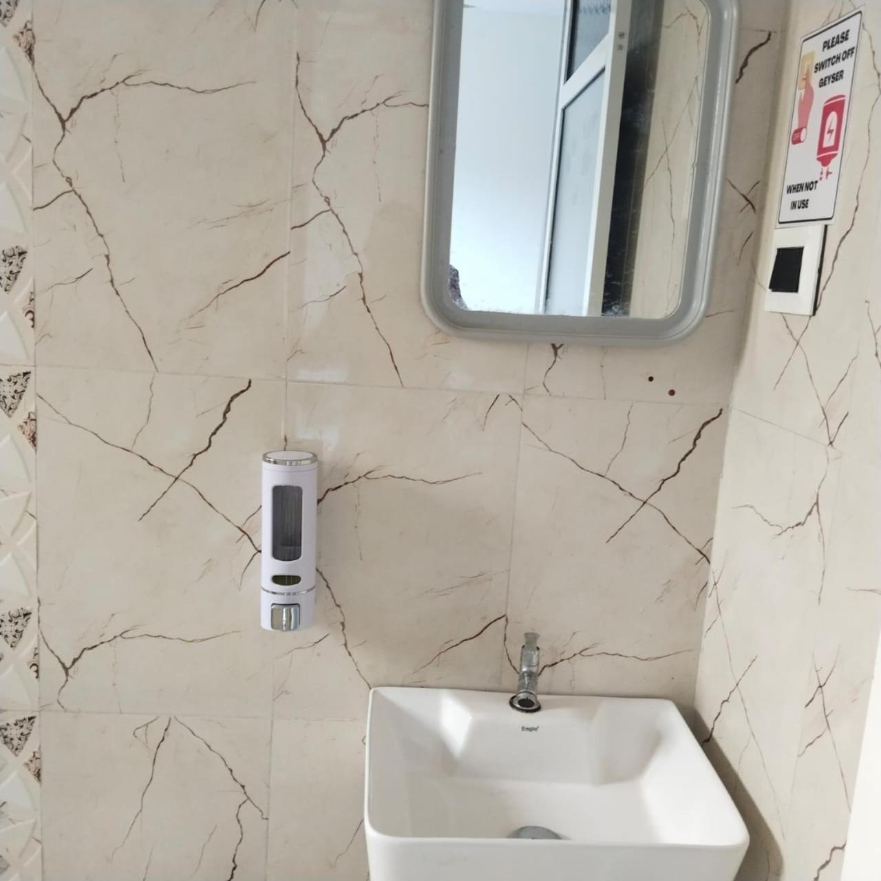 Scarlet Resort Alibag Bagian luar foto