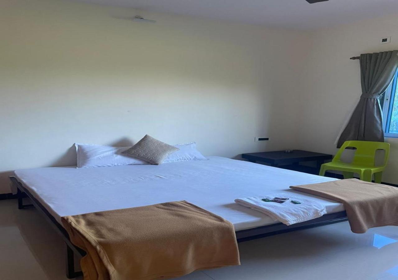 Scarlet Resort Alibag Bagian luar foto