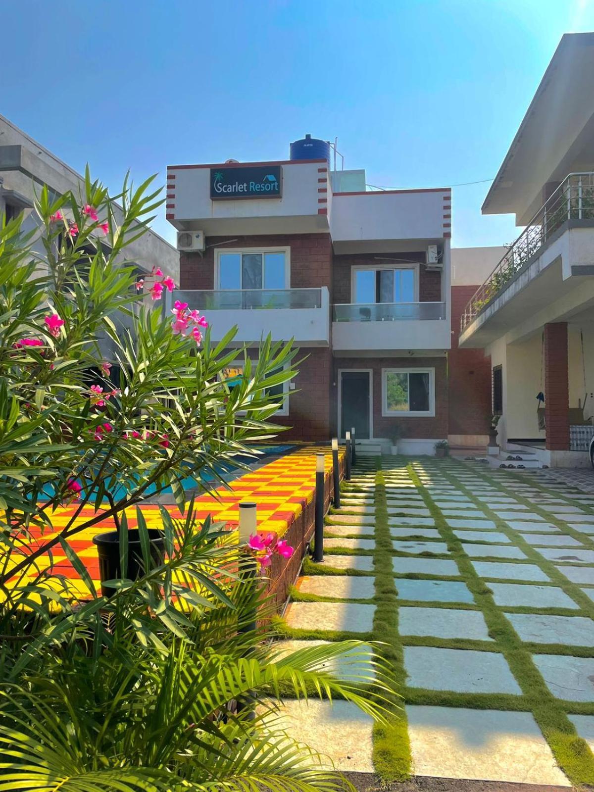 Scarlet Resort Alibag Bagian luar foto